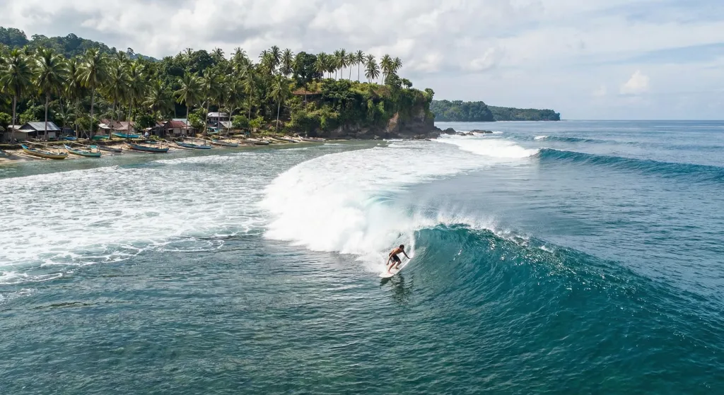 Nias Selatan – Travel Guide 2026