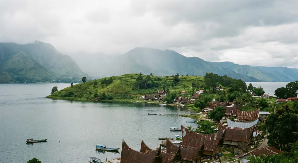 Toba Samosir – Travel Guide 2026