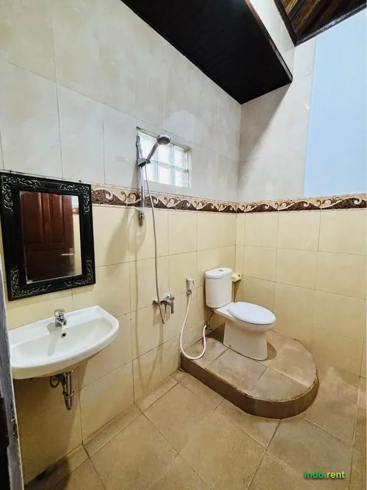 1 Kamar Tidur 1 Kamar Mandi - Rumah 6