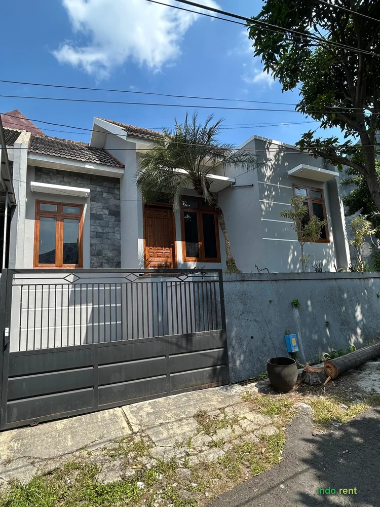 Kontrakan Dinoyo Malang