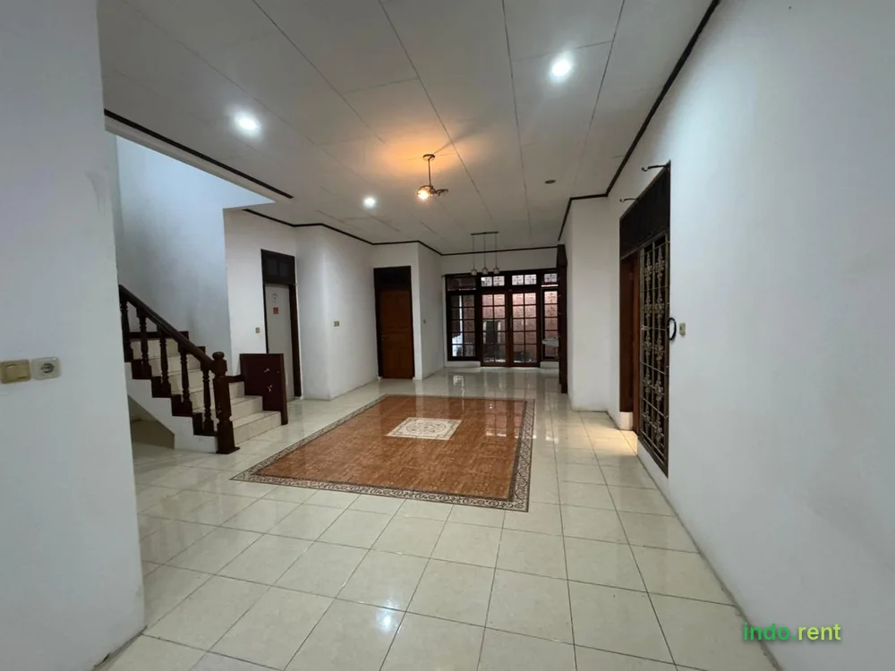 Disewakan Rumah Rumah 5 Kamar Tidur di Bukit Cinere Indah di Bukit Cinere Indah 2