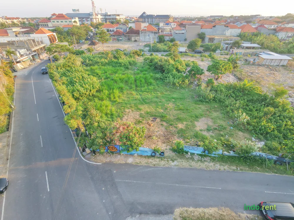 Disewakan Tanah di Pinggir Jalan Utama Sunset Road Bali 2