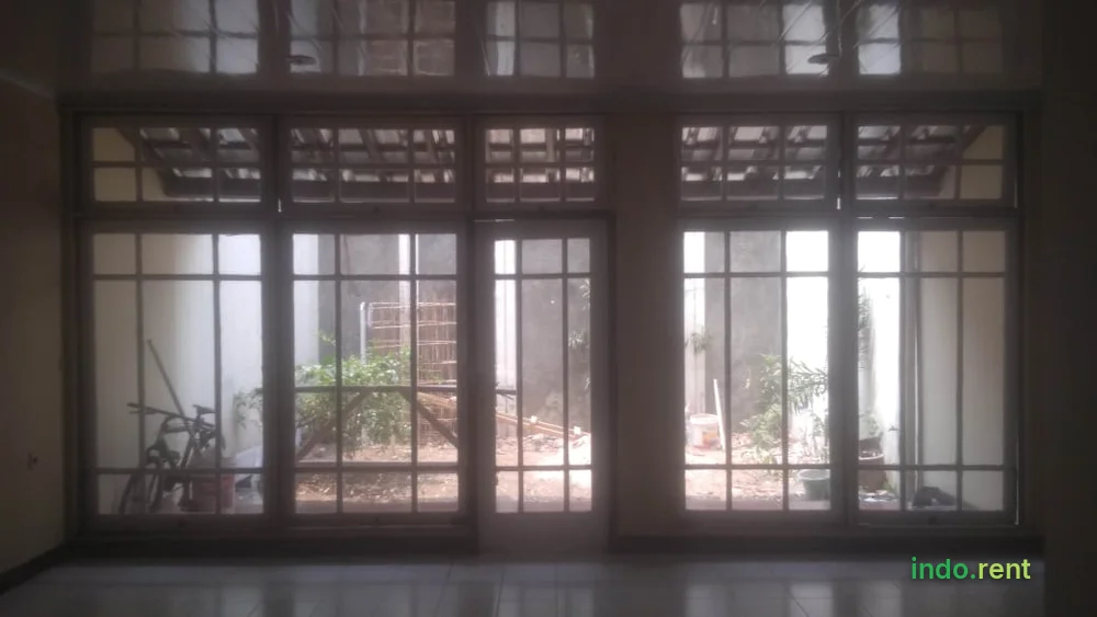 DIsewakan Rumah 2 Lantai Dekat dengan Taman Rekreasi Jaya Ancol 2