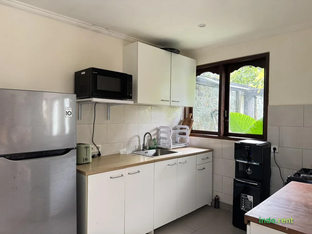 5 bedroom villa with private pool in Kedewatan area 4