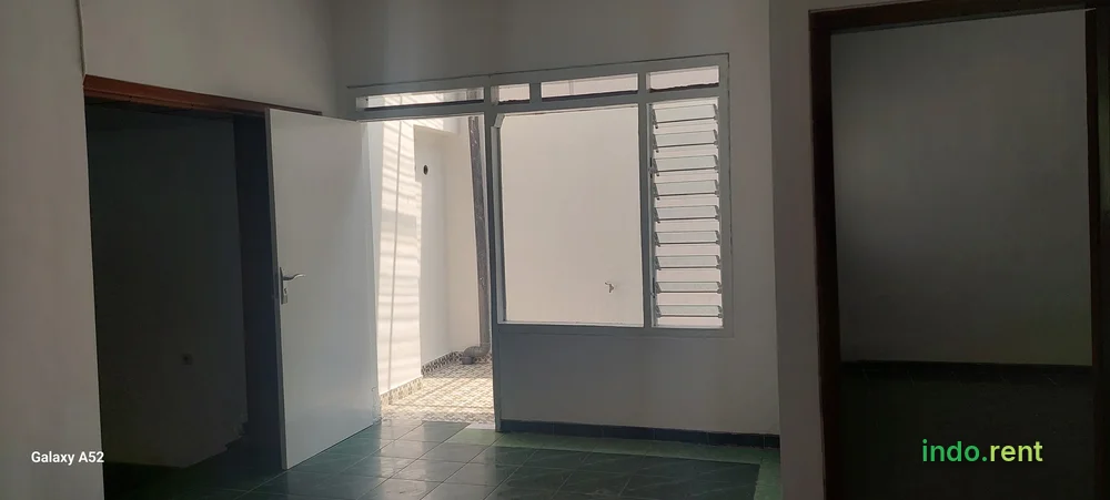 Rumah Disewakan Di Jl.Kasembon 1A Rampalcelaket Klojen Kota Malang 3