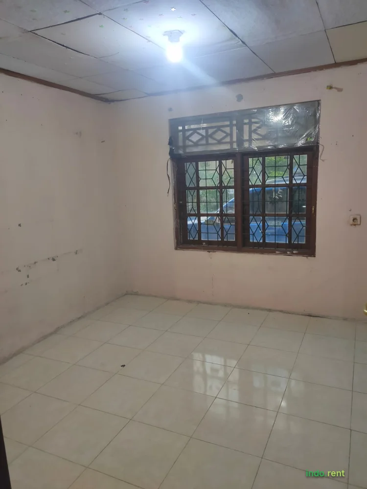 Rumah Dikontrakan Daerah Strategis, Cipondoh-tanggerang 2