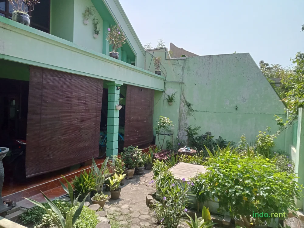 RUMAH SIDOTOPO WETAN INDAH II {{CONTACT}} 2