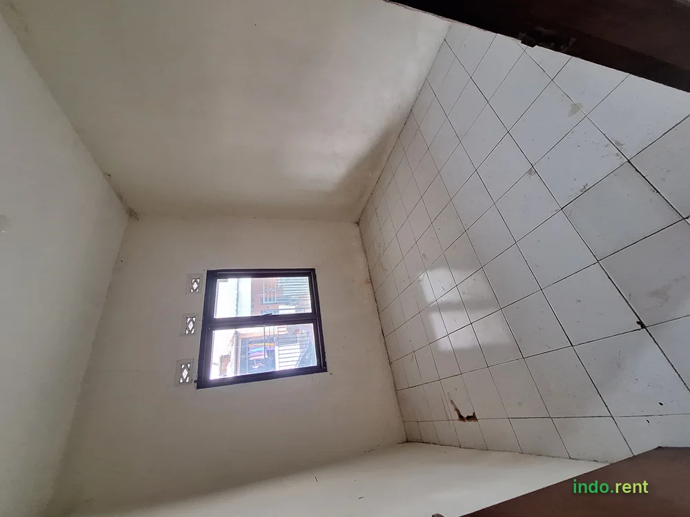 Di Kontrakan Tahunan murah rumah di Griya Suradita Indah Cisauk 2