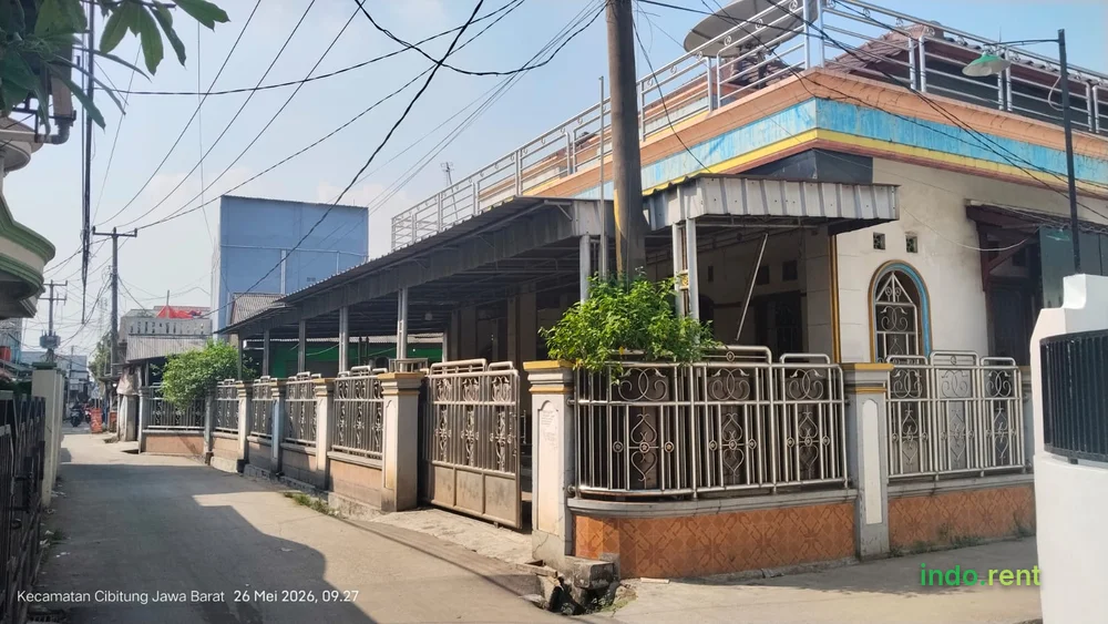 Dijual cepat rumah dan kontrakan posisi Hook SHM dibawah harga pasar