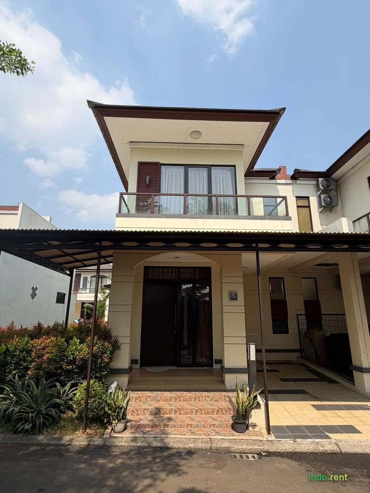 Disewakan rumah siap huni di Lavon Swancity