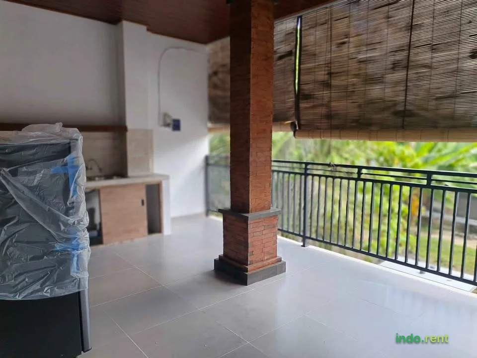 One Private Room in the Upstairs in the new Apartment in Sayan, Ubud 5