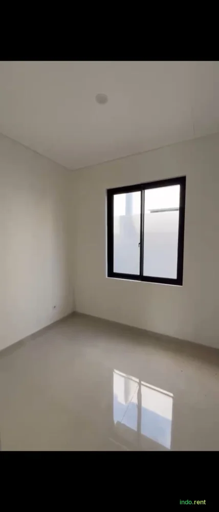 Rumah baru disewakan tahunan di discovery aluvia bintaro 2