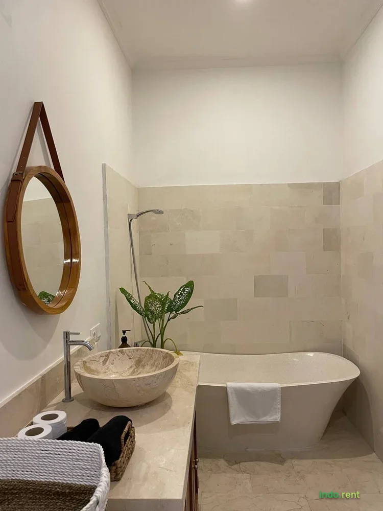 2-Bedroom Villa for Rent in Padonan – Monthly & Yearly Options Available 9