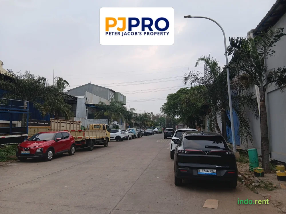 Disewakan Tanah Kavling Siap Pakai di Pergudangan Harapan Indah Bekasi 3
