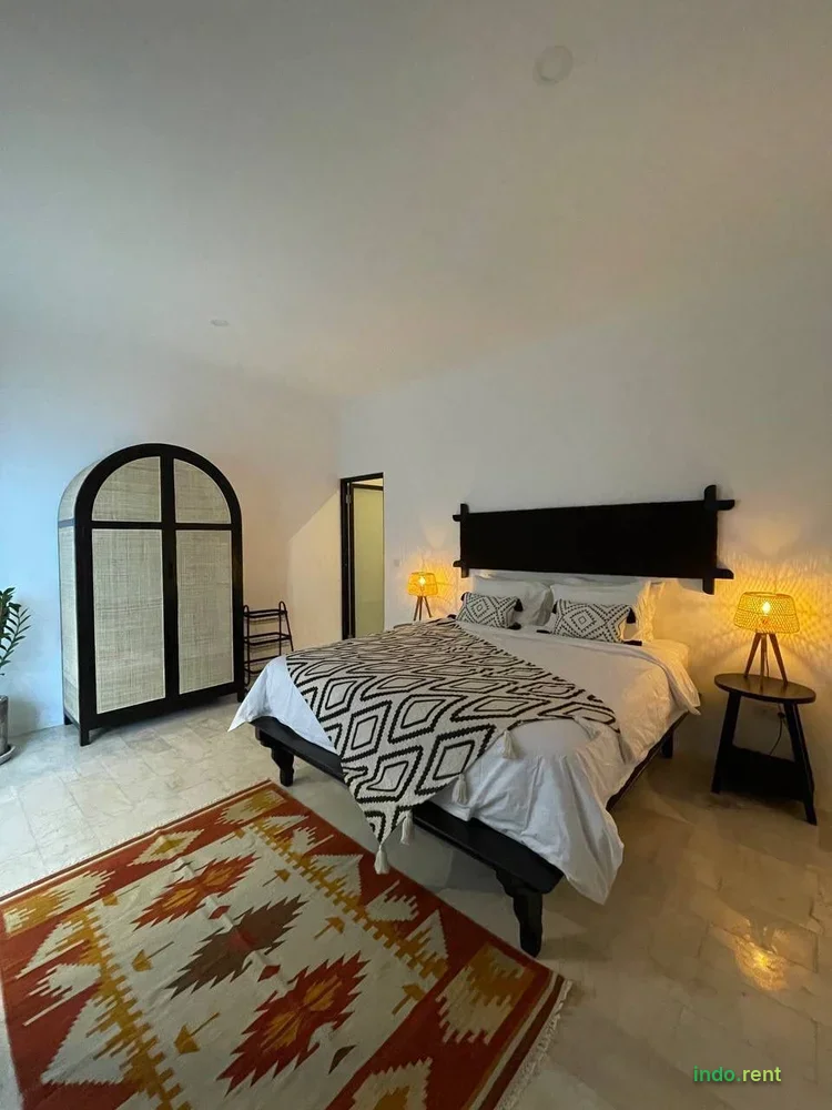 2-Bedroom Villa for Rent in Padonan – Monthly & Yearly Options Available 6