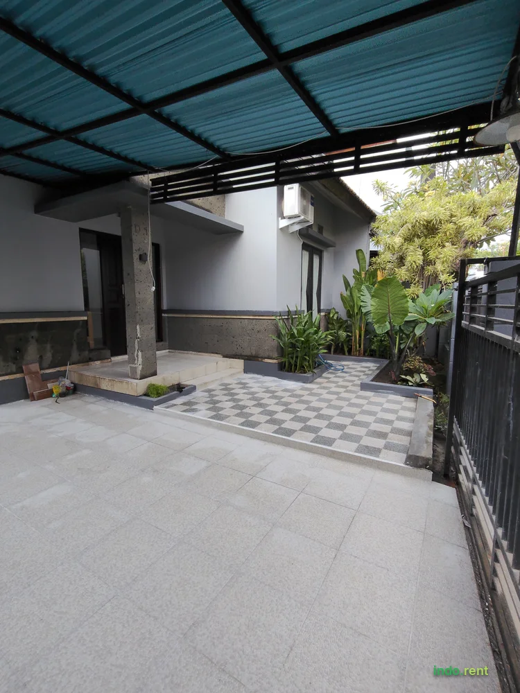 Dikontrakkan rumah cantik muding Kerobokan  3
