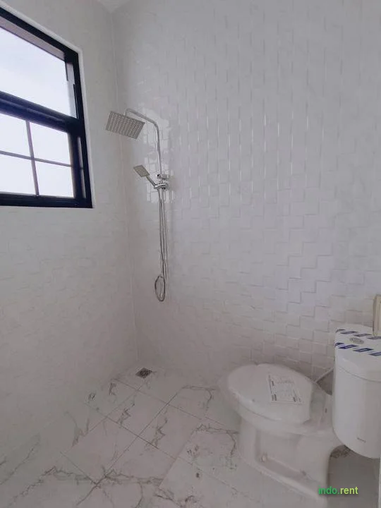 Dijual Rumah Dalam Komplek Joglo di Komplek DKI Joglo Jakarta Barat 3