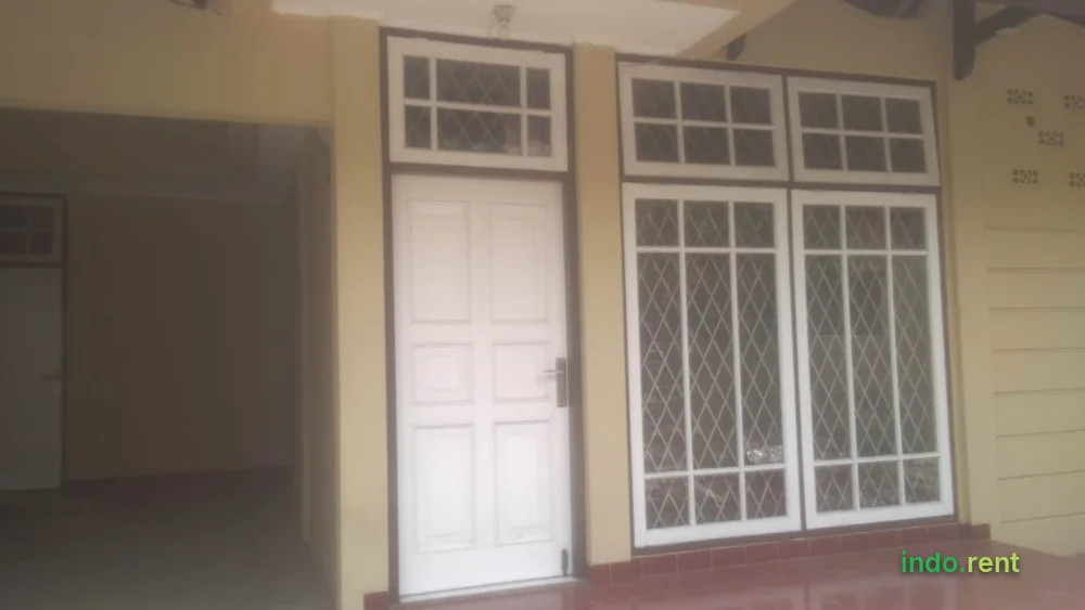 DIsewakan Rumah 2 Lantai Dekat dengan Taman Rekreasi Jaya Ancol