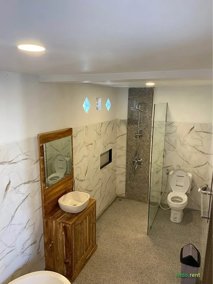 1 Bedroom 1 Bathroom - House 3