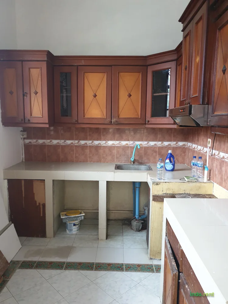 Sewa Rumah Di Meruya Selatan 3