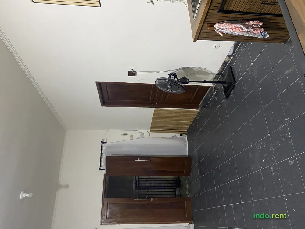 RUMAH DIKONTRAKAN 2