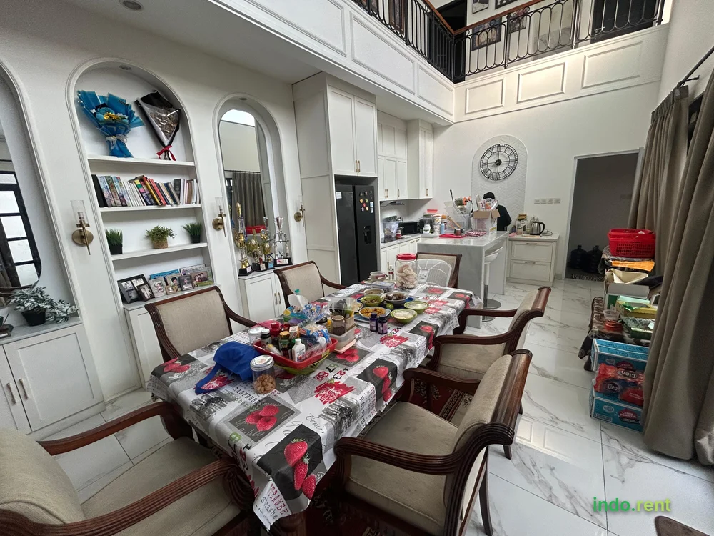 Rumah dalam komplek Lebak Bulus layout plong  3