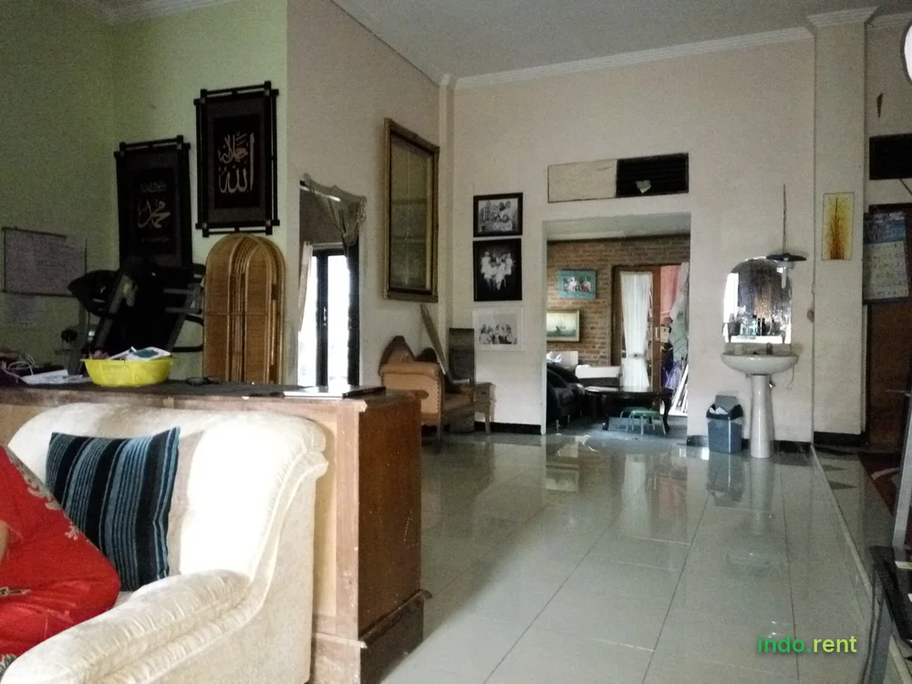 Dijual Rumah Strategìs 3