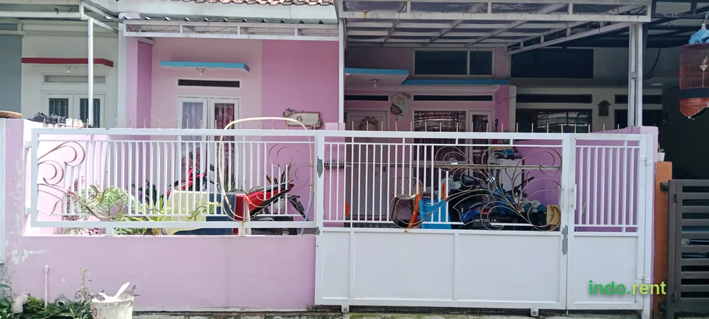 DISEWAKAN DIKONTRAKAN RUMAH FULL FURNISHED (PERABOTAN LENGKAP) TAHUNAN GARUT