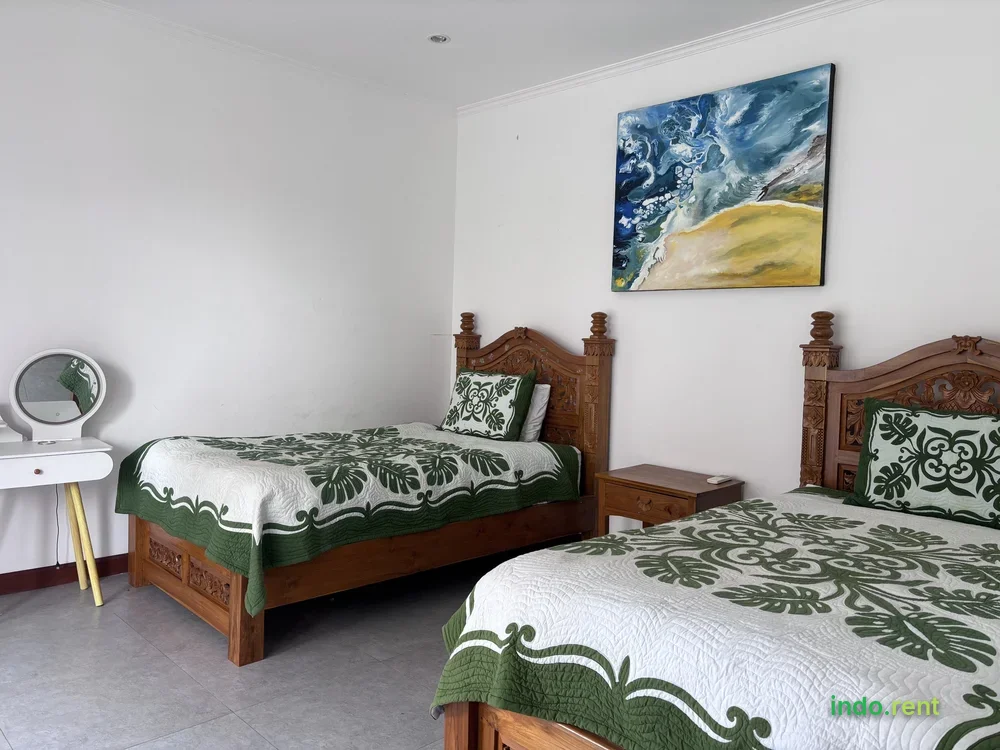 Spacious Family Villa in the Heart of Sanur 6