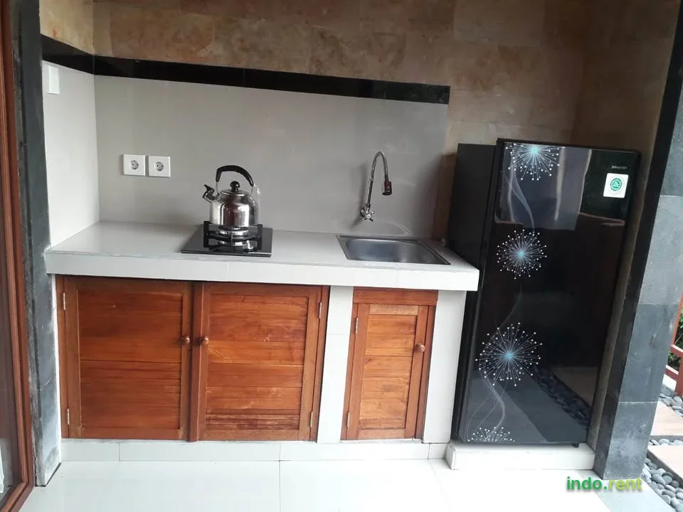 Available one bedroom house 5