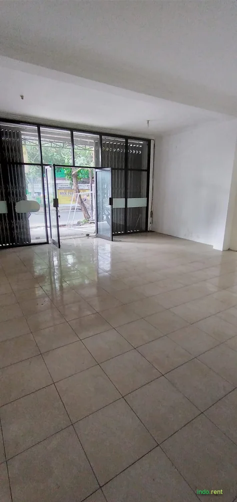 DIJUAL RUKO 2 LANTAI LOKASI STRATEGIS DI MADIUN KOTA 2