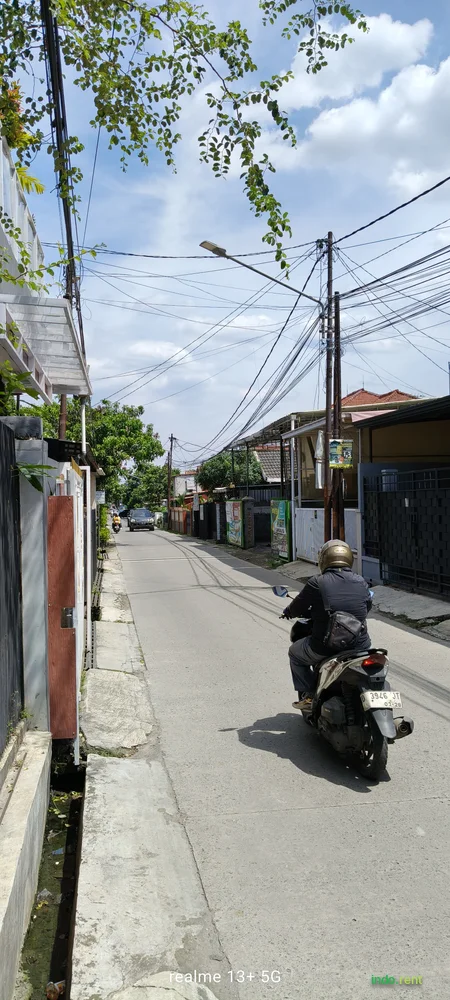 Dijual rumah mainroad Cisaranten baru ,strategis  2