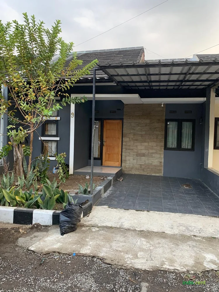 DISEWAKAN RUMAH CIJAMBE BANDUNG