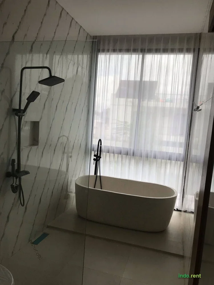 Your Perfect Villa in Kedungu Beach!  3