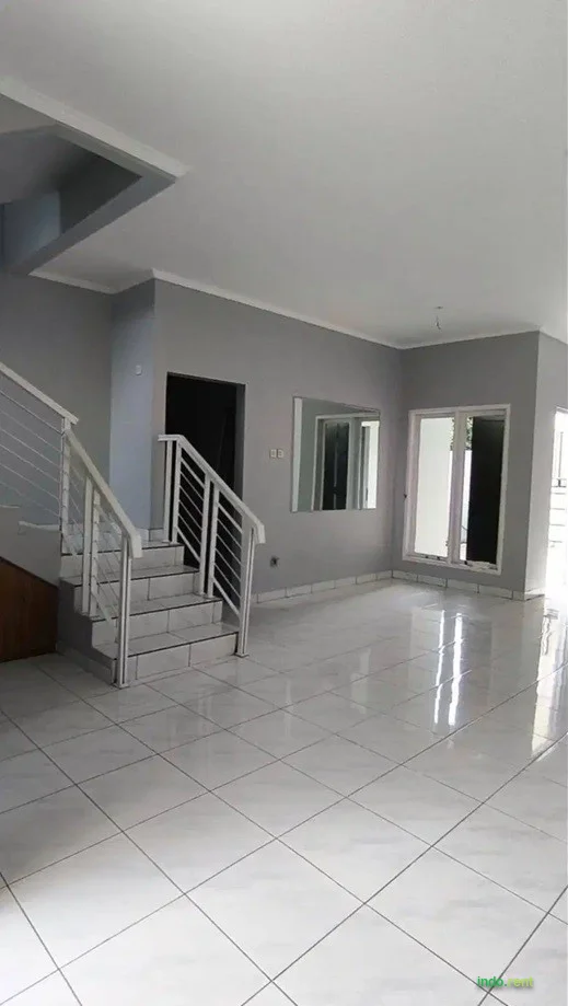 Untuk Disewa Rumah 2 Lantai Di Kawasan Hunian Nyaman 3