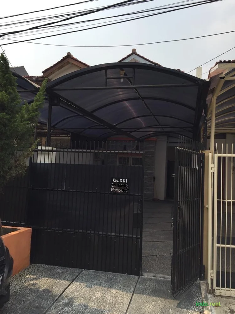 Disewakan Rumah Full Furnished di Kavling DKI Meruya Selatan, Jakarta Barat