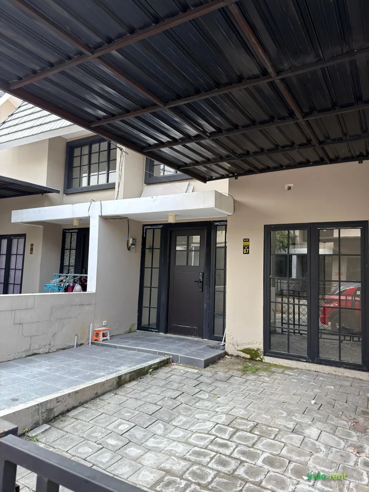Rumah De Naila