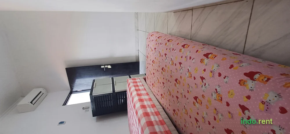 Kost wanita 2