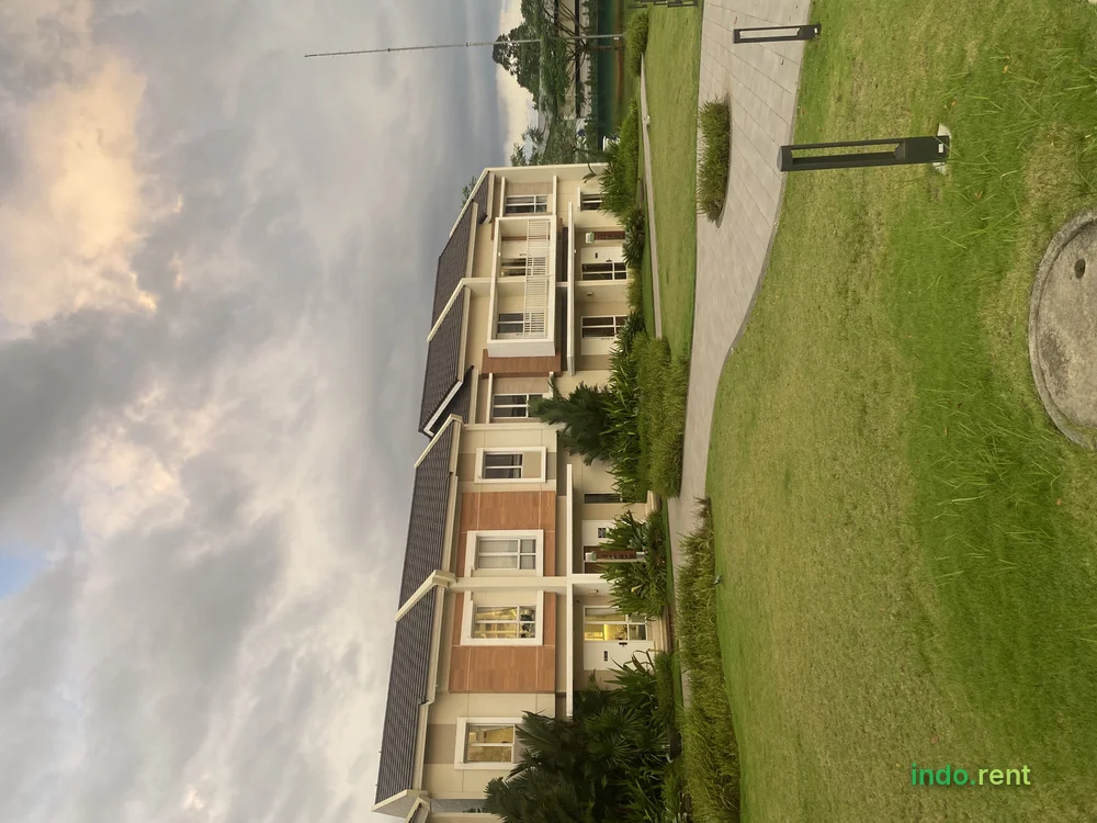 RUMAH SIAP HUNI FREE FURNISH DP0% DEKAT BSD CITY 3