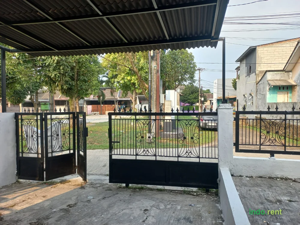 dikontrakan perumahan taman dramaga permai (depan taman) 2