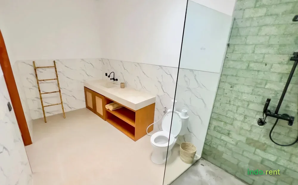 Brand New 2-Bedroom Villa in Seseh 7