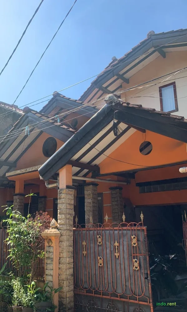 Dijual 1 Rumah 2