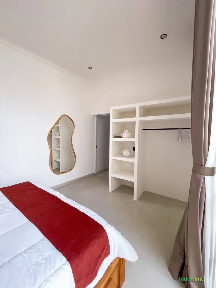 3 BR 3 barhroom villa close to Batu Bolong 5