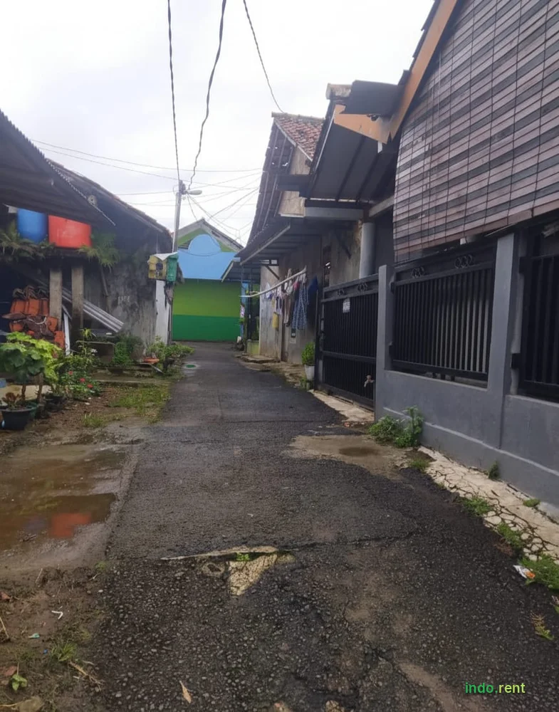 Rumah asri di pemukiman padat penduduk daerah kota Bogor 2