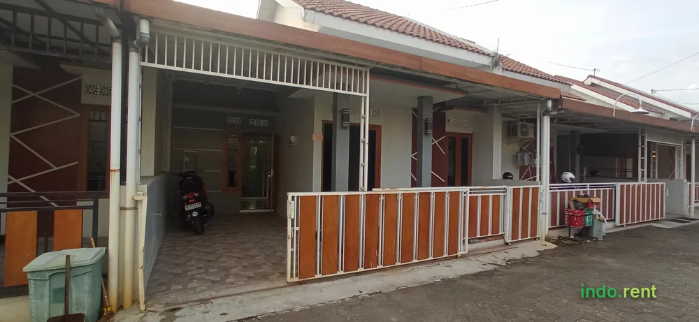Rumah Cluster Dikontrakkan