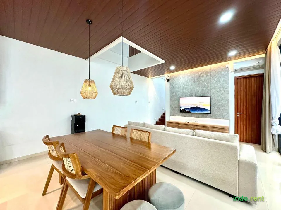 3 Bedroom Luxury Villa in Pererenan – Modern Style  2