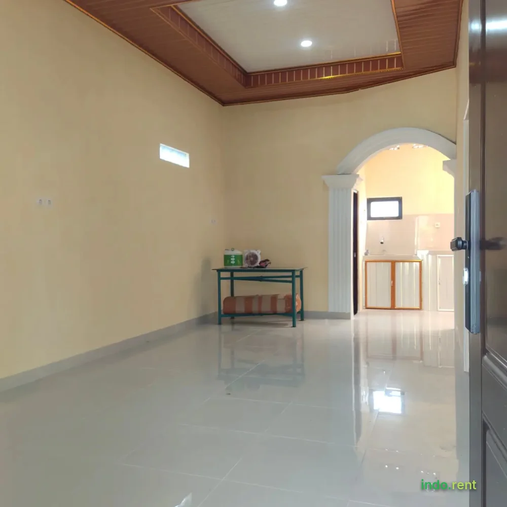 Di Kontrakan Rumah Bisa untuk Rumah Tinggal / Home Base / Kantor 2