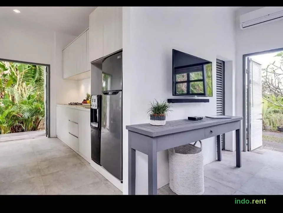 Studio for rent in Berawa Canggu 4