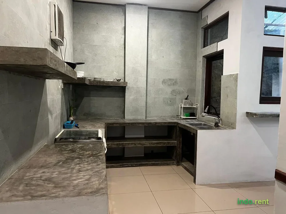 House for yearly rent in Seminyak 7