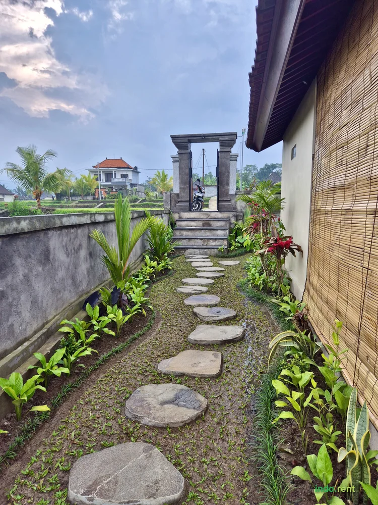 Private Villa with pool and Kitchen 6